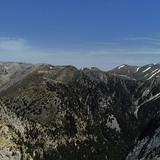 Údolie pod Mt. Volakias